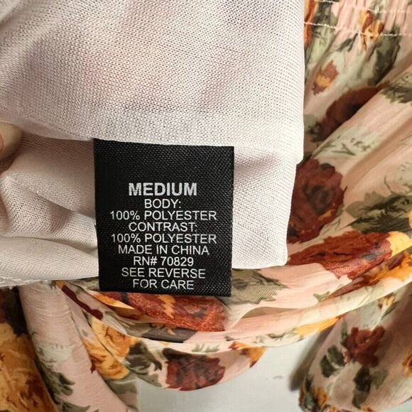 Rue21 Dress Womens Medium Yellow Cream Floral Long Sleeve Split Smock Waist - Picture 10 of 11